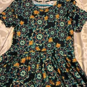 XL Lularoe Amelia